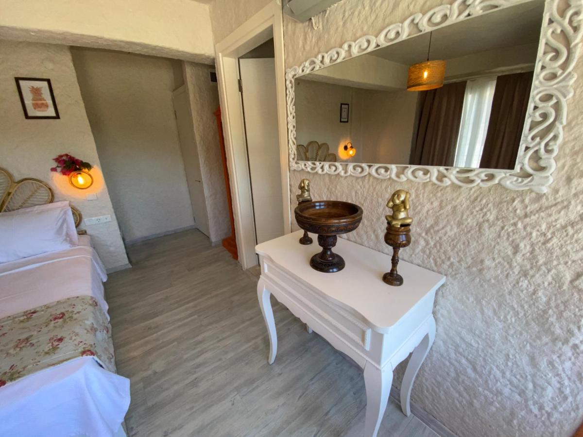 Naz Konak Alacatı Bagian luar foto