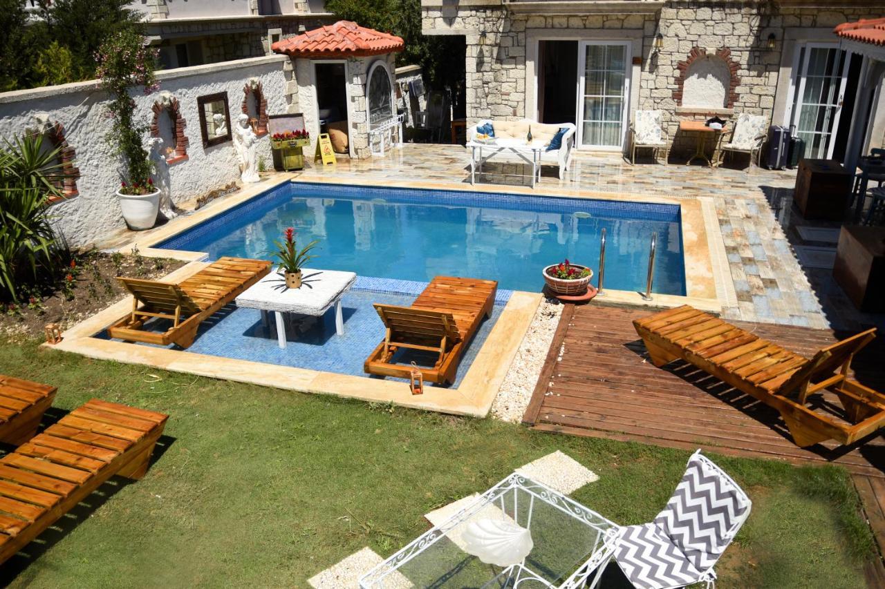 Naz Konak Alacatı Bagian luar foto